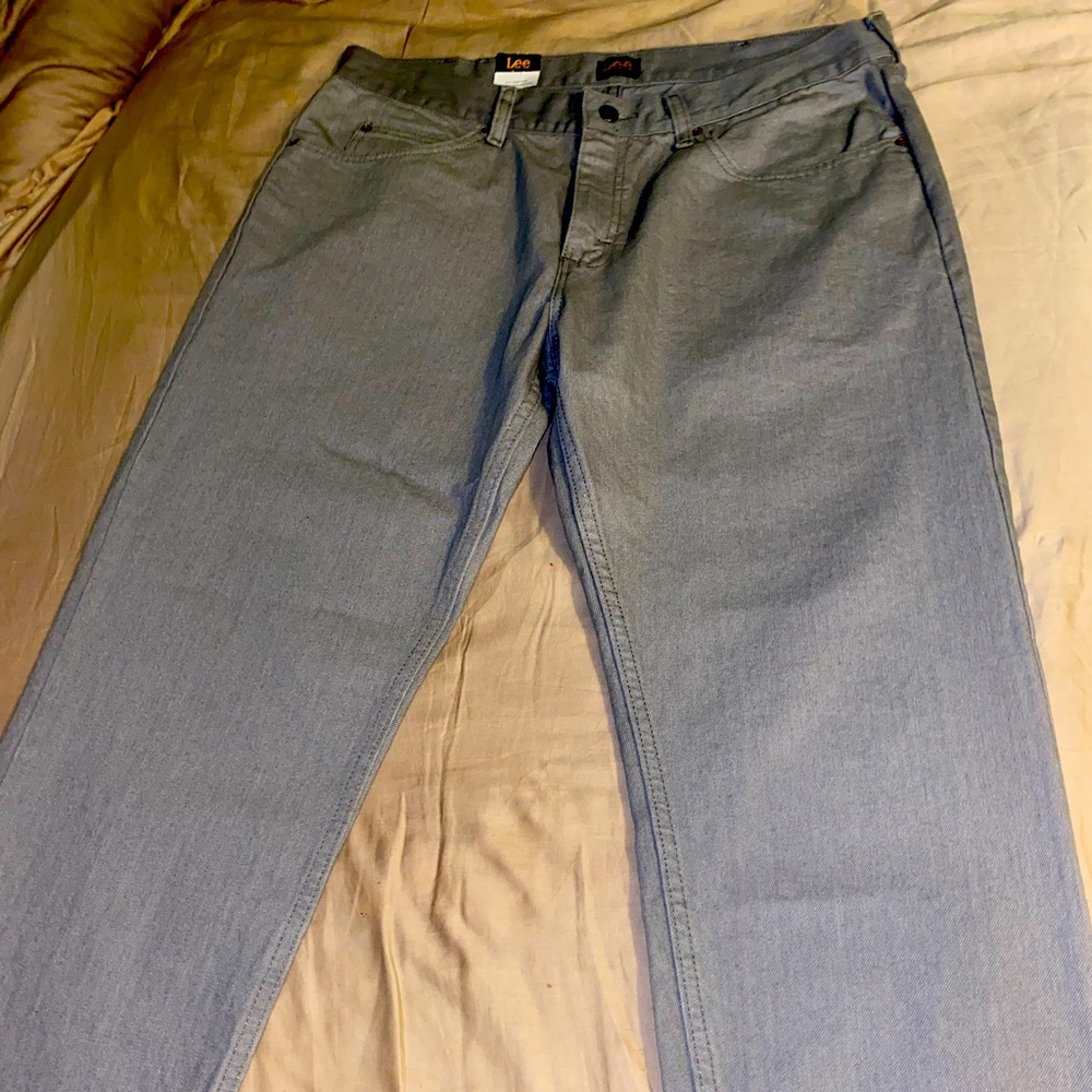 Lee gray jeans. Regular fit. Size 36x29